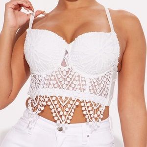 Fashion nova white bustier Lrg new